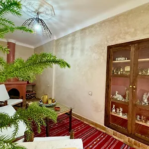 https://riad-iklil.marrakeshhotelsmorocco.com